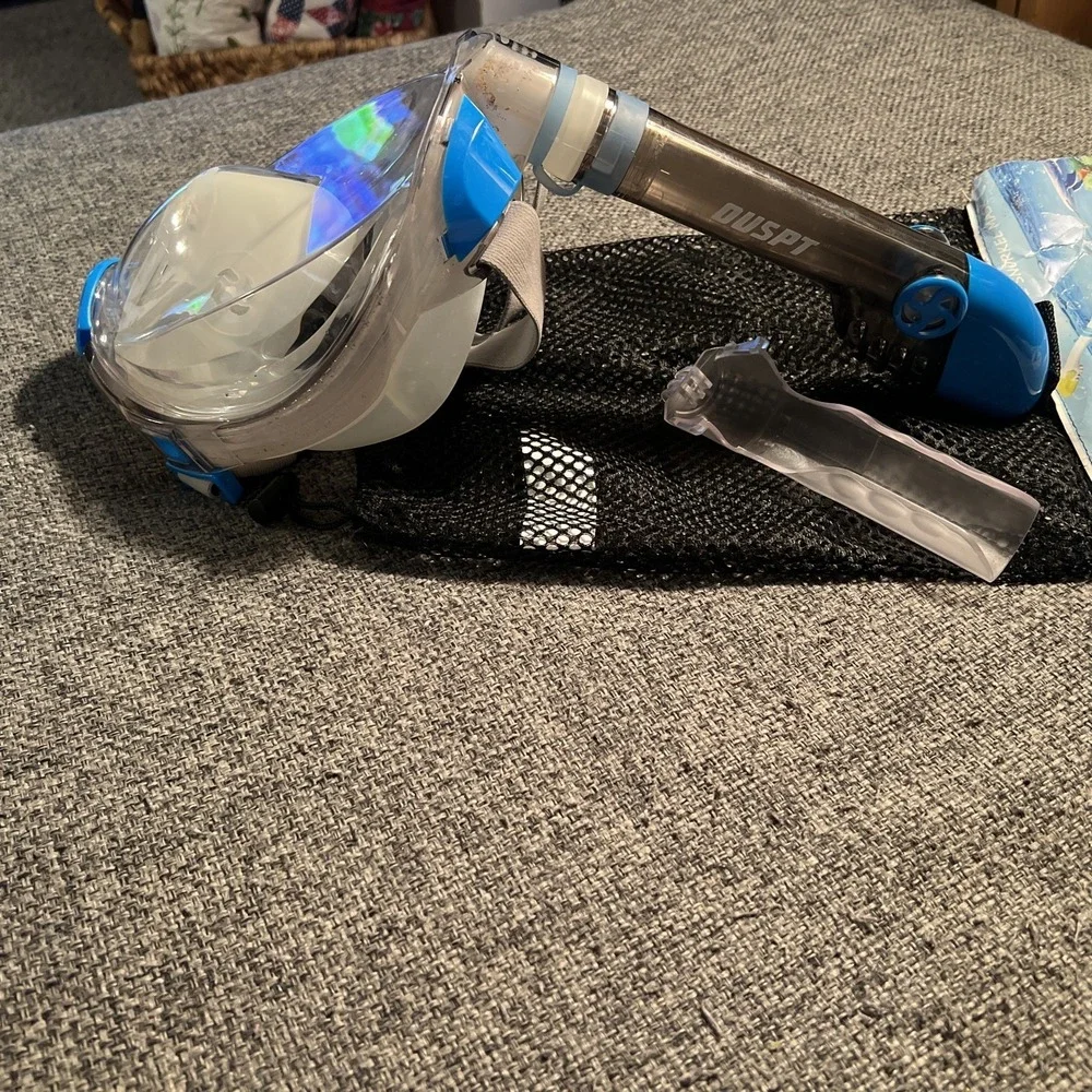 Free Breath Revolutionary Full‎ Dry Snorkeling Mask 180 Vision L/XL